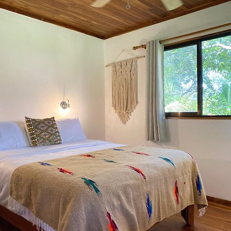 Casa Colores Montezuma Pokoj fotografie
